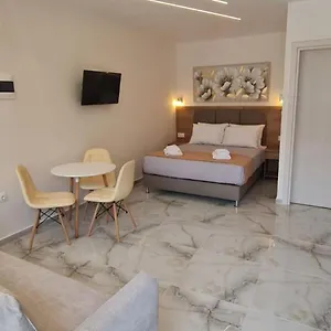 z-boutique-studios.hotels-of-thessaloniki.com/